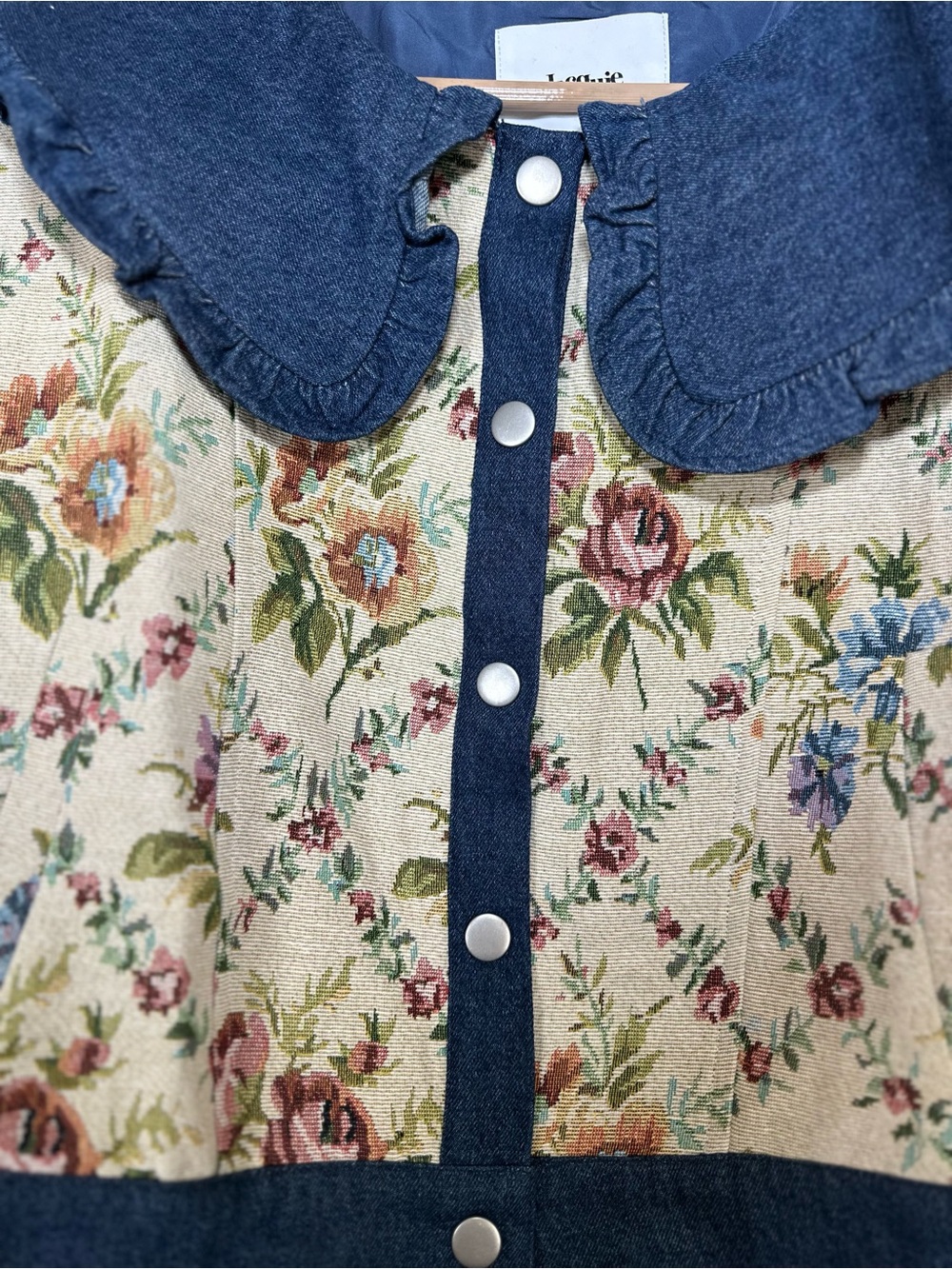 JACQUIE THE LABEL Cream Floral Tapestry Cropped Jacket with Blue Denim Trim M - Picture 4 of 11
